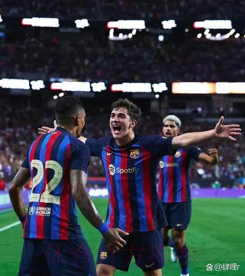 巴斯克斯谈阿拉巴送点:相信VAR决定 裁判判罚没问题